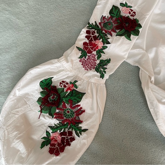 Zara White Embroidered top size S long sleeve - Picture 8 of 12